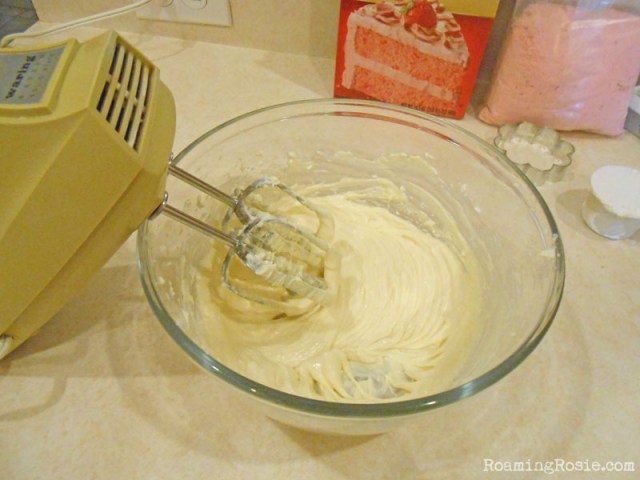 Strawberry Cream Cheese Sandwich Cookies