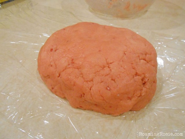 Strawberry Cream Cheese Sandwich Cookies