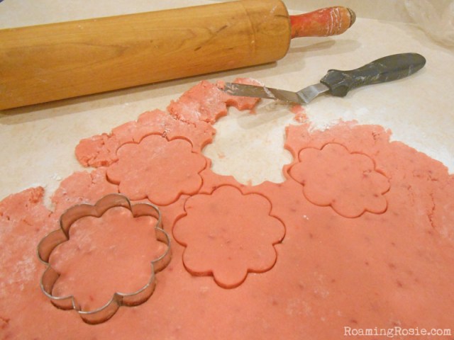 Strawberry Cream Cheese Sandwich Cookies