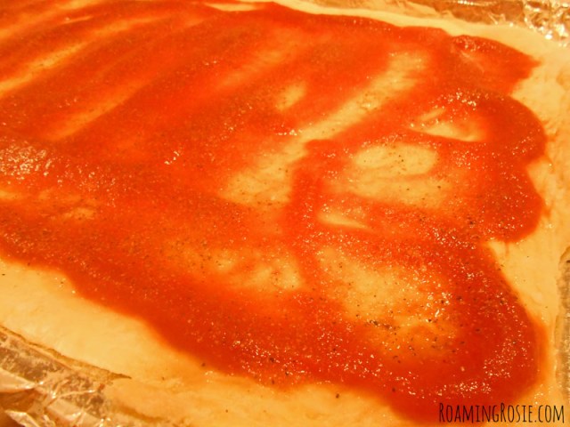 Easy Pizza Dough Recipe at RoamingRosie.com