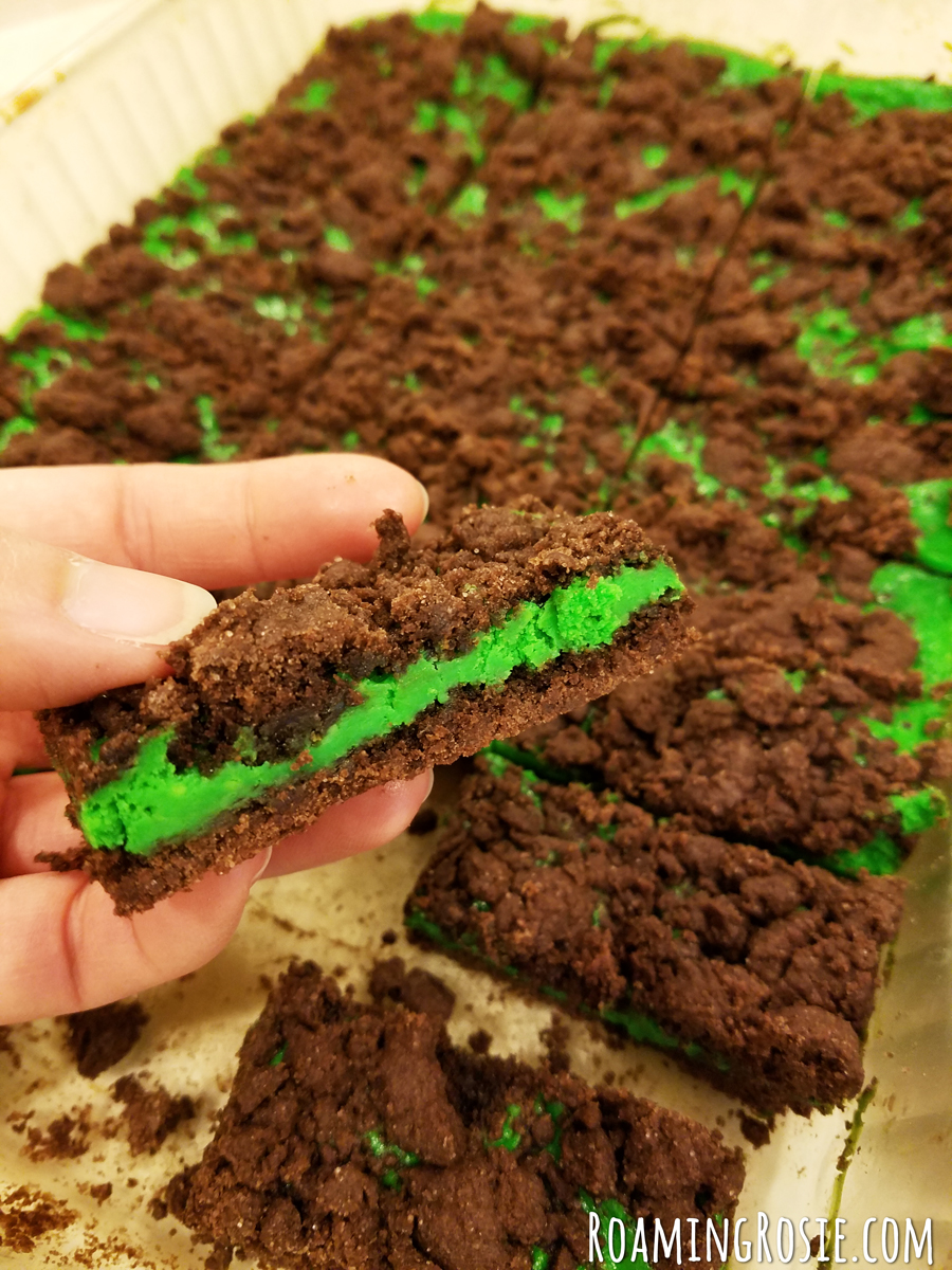 Mint Chocolate Cheesecake Bars 8